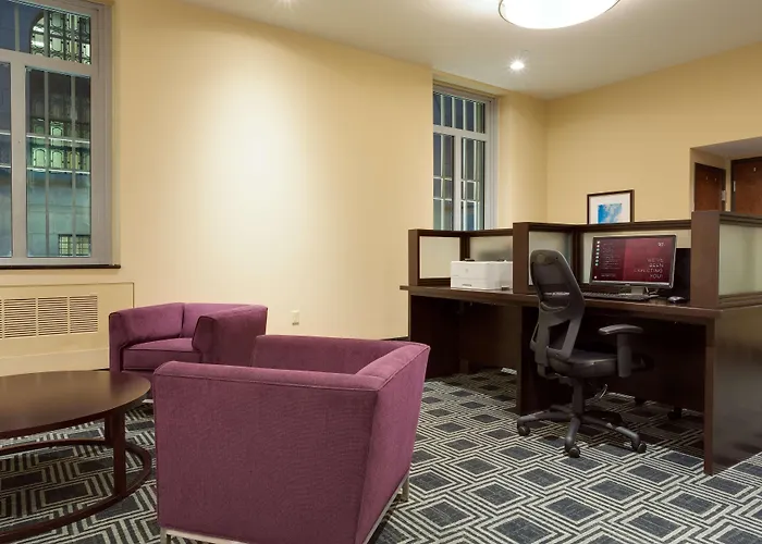 Drury Plaza Downtown Hotel