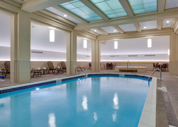 Drury Plaza Downtown 4*